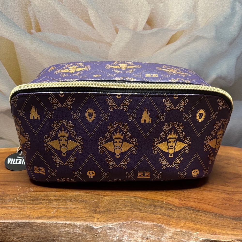 Bath & Body Works Disney Villains Evil Queen Travel Pouch
